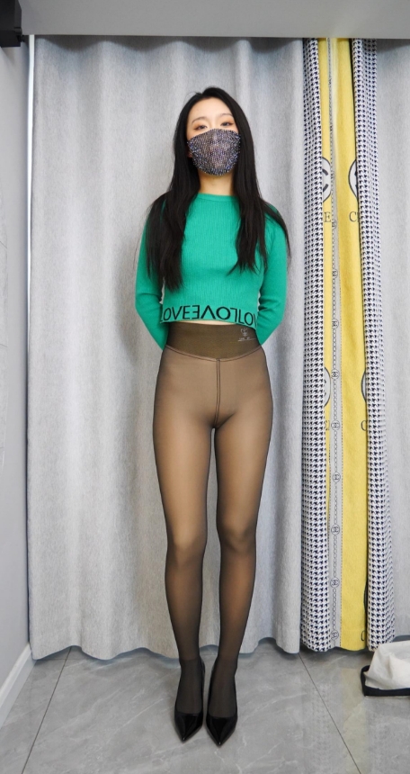 【KS舞团】艺朵 21期 光腿神器 4V 4k 大摆锤 摩托摇 巴拉豆 新疆大电（百度/迅雷 )网盘