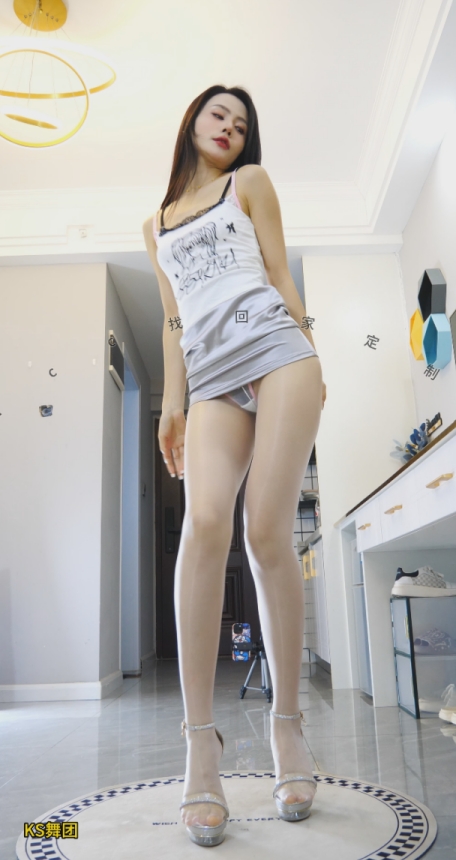 【KS舞团】婧依32期 4K 慢摇SOLO 3V